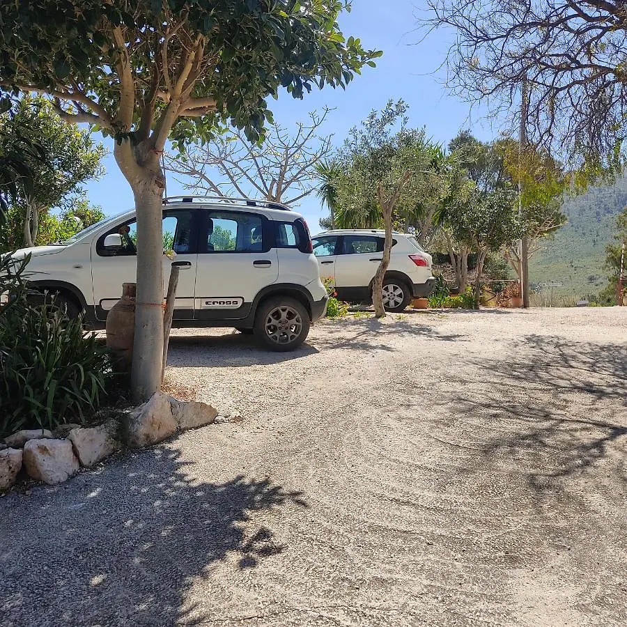Baglio Cracchiolo Da Tuzzo - Casa Bouganville San Vito Lo Capo 0*,  Italy