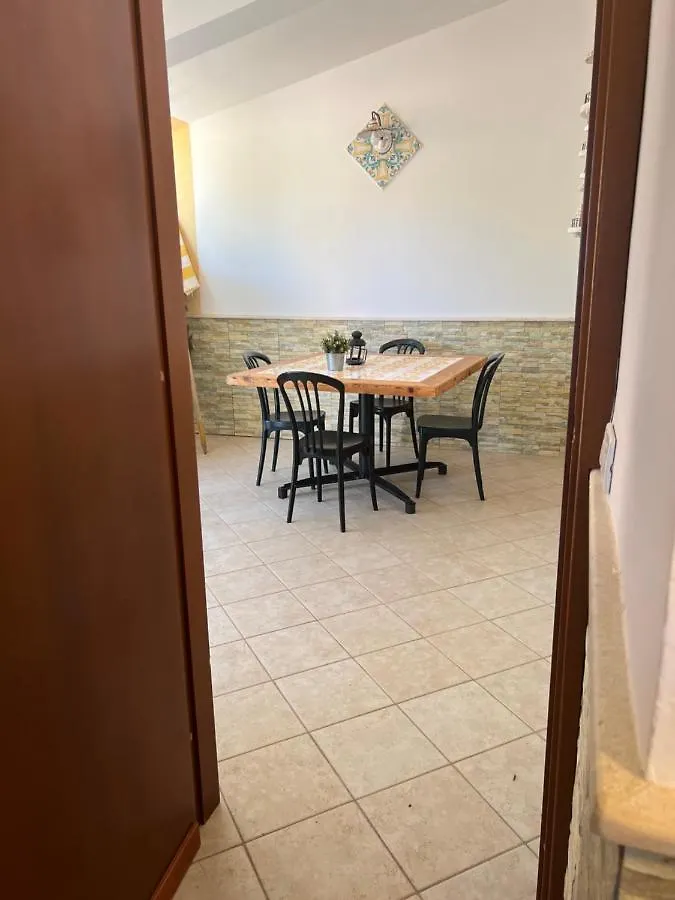 Apartment Baglio Cracchiolo Da Tuzzo - Casa Bouganville San Vito Lo Capo Italy